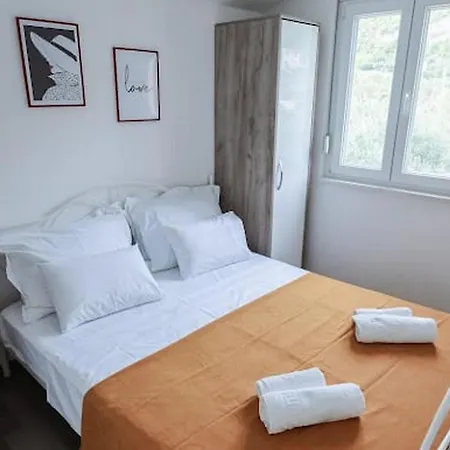 וילה Exclusive Elegant With Pool In *